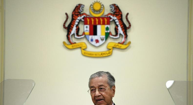 Malaysia's Mahathir Mohamad has lost a power struggle to a little-known ex-interior minister, ending his premiership