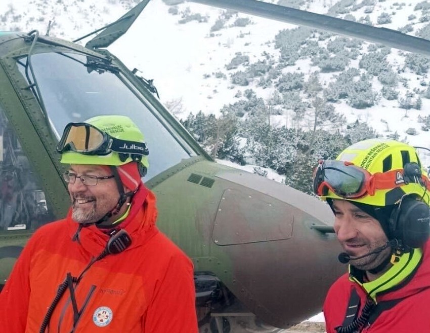 Spasioci su helikopterima tražili planinare