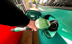 Sprawdzili jakość paliwa w Polsce. Oto nowa czarna lista stacji. Tankujesz tam?