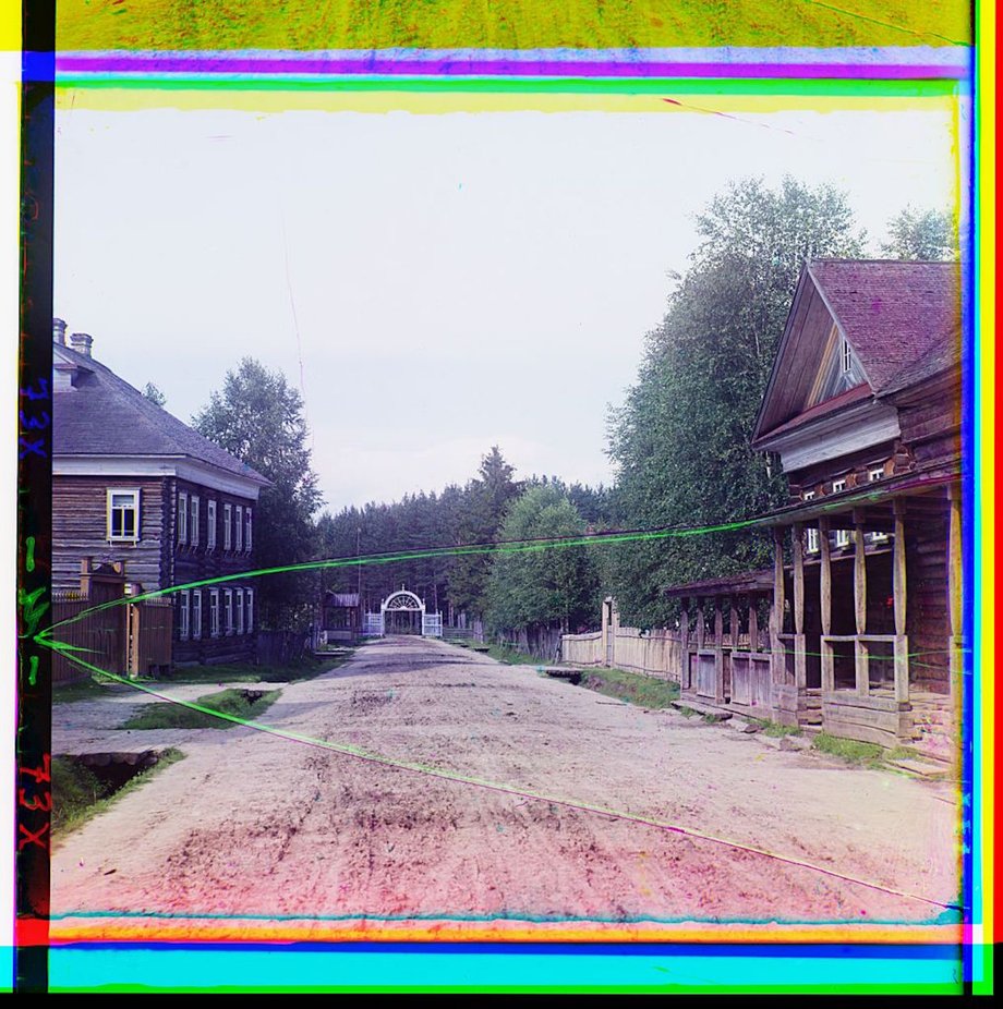 Entrance to the grounds of Leushinskii Monastery for women, Leushina, Russian Empire.