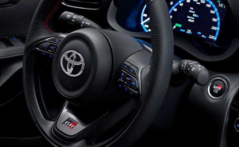 Toyota Yaris Cross GR SPORT