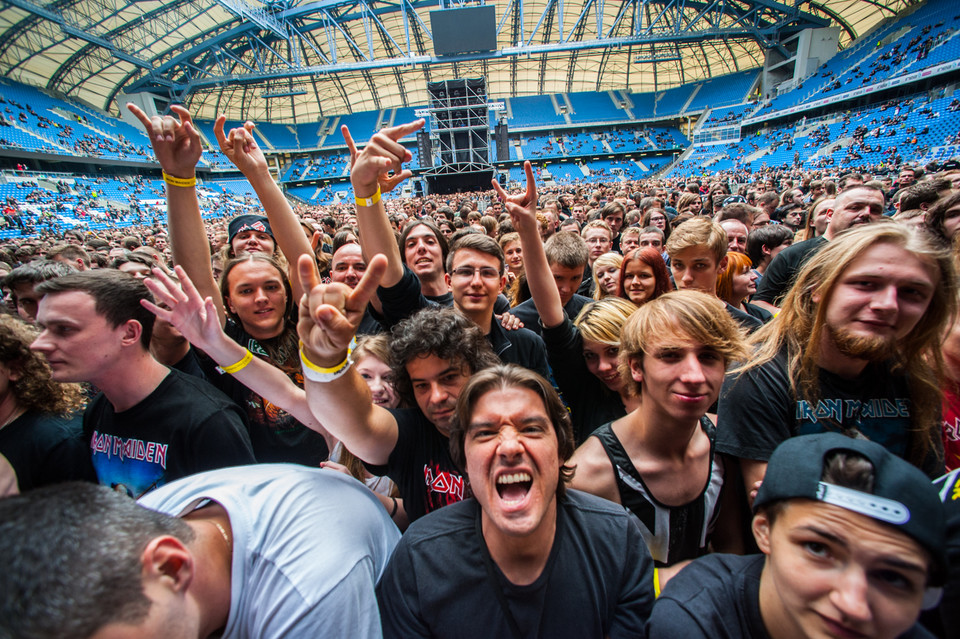 Publiczność na koncercie Iron Maiden w Poznaniu