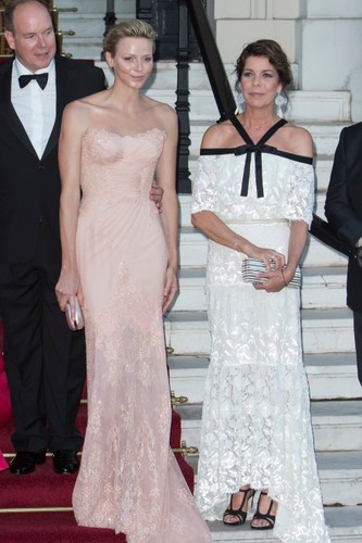 Para książęca Monako i księżna Hanoweru Karolina