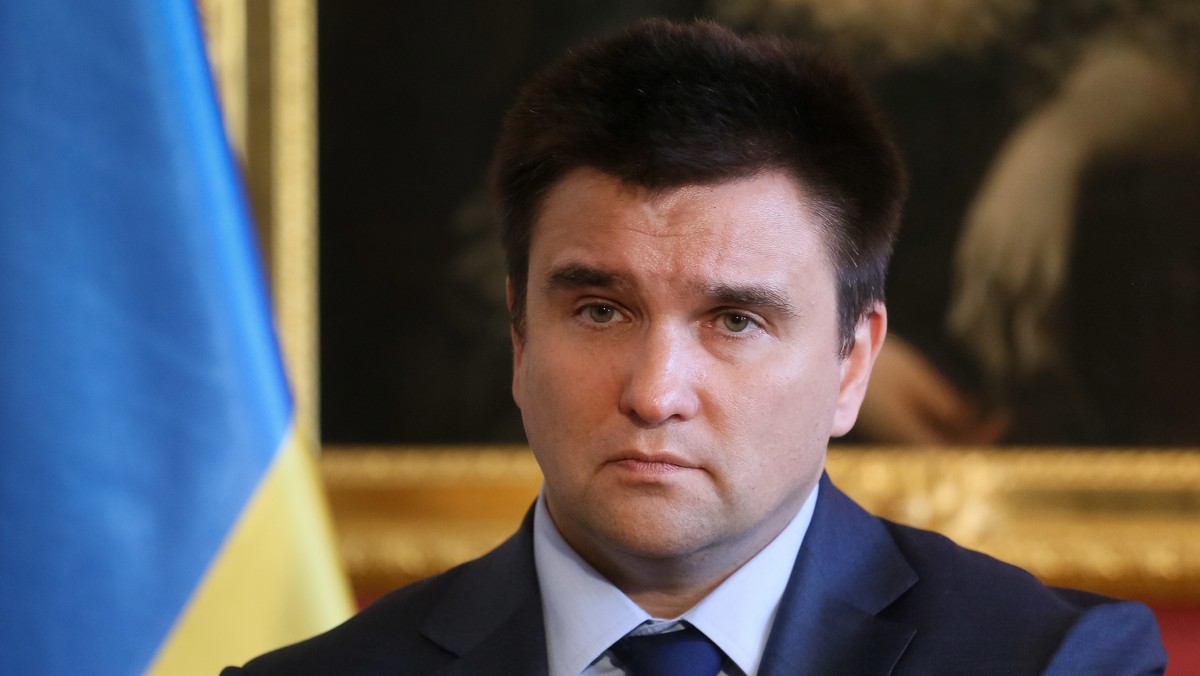 Szef MSZ Ukrainy Pawło Klimkin poparł akcję na rzecz uwolnienia przetrzymywanego w Rosji ukraińskiego reżysera Ołeha Sencowa, przeprowadzoną przez członkinie rosyjskiej grupy punkrockowej Pussy Riot w Jakucku, gdzie jest on więziony.