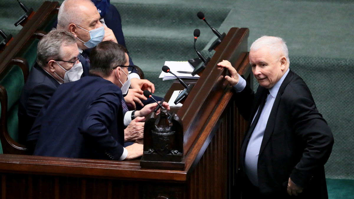 Lex TVN: Nieoficjalne wieści z PiS. "Mamy większość"