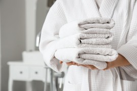 Koliko puta je BEZBEDNO PO ZDRAVLJE da koristite peškir pre nego što ga bacite na pranje? Odgovor će vas ZAPREPASTITI