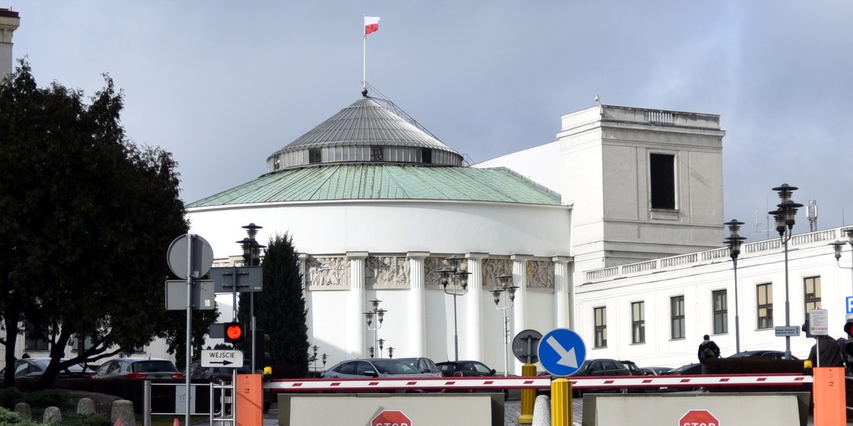 Akt oskarżenia przeciwko byłemu posłowi. Jest podejrzany o malwersacje.