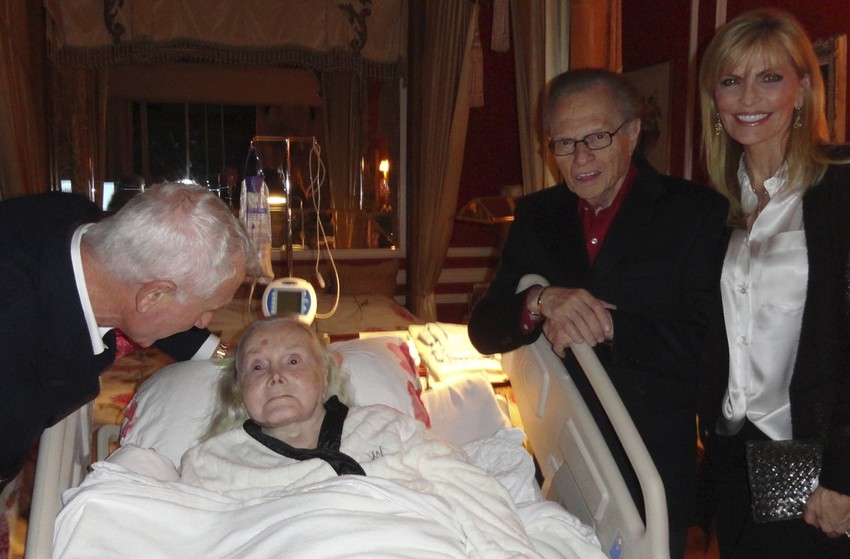 Za Za Gabor sa suprugom i Lari Kingom