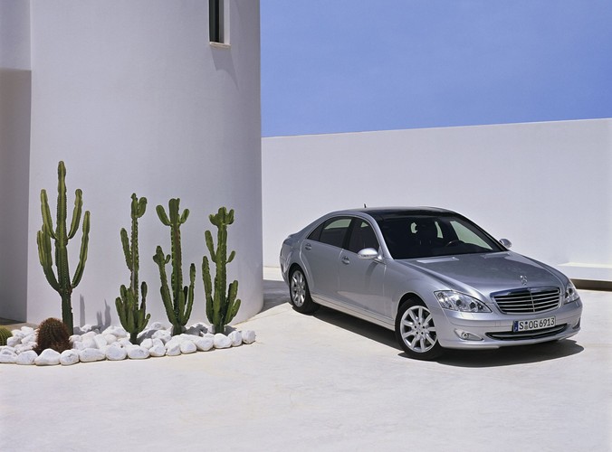 Mercedes klasy S - 9. miejsce w rankingu DEKRA na najmniej awaryjny samochód z przebiegiem ponad 150 tys. km