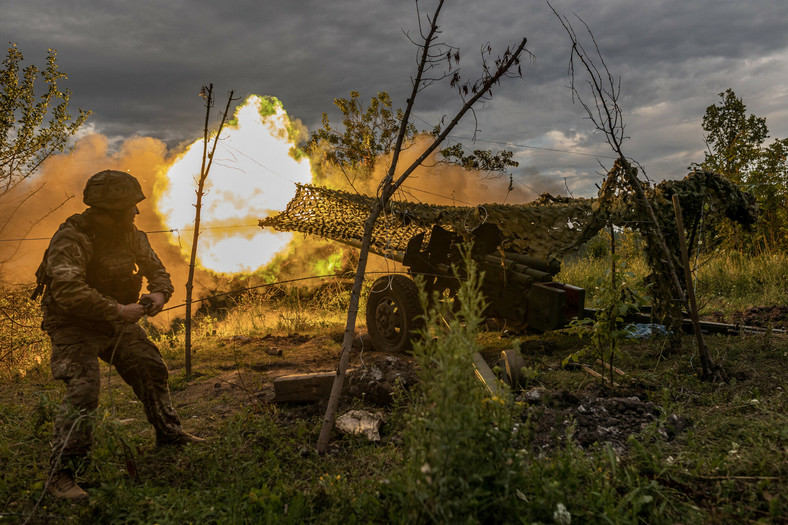 Ukraińscy żołnierzy walczący w pobliżu Bachmutu.
