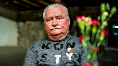 Lech Wałęsa opublikował zdjęcie po szczepieniu. Uwagę przykuwa jego towarzyszka