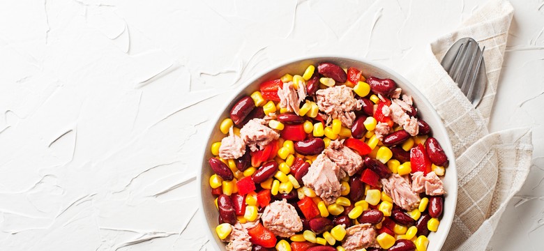 Robi furorę większą niż jarzynowa. Sałatka Milionera to świąteczny hit