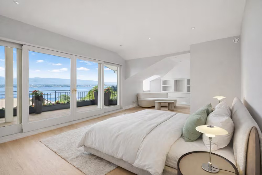 Vila na Ženevskom jezeru na prodaju