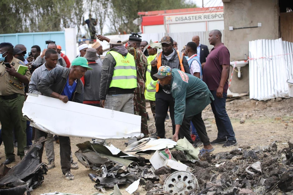 Avion potpuno raspadnut