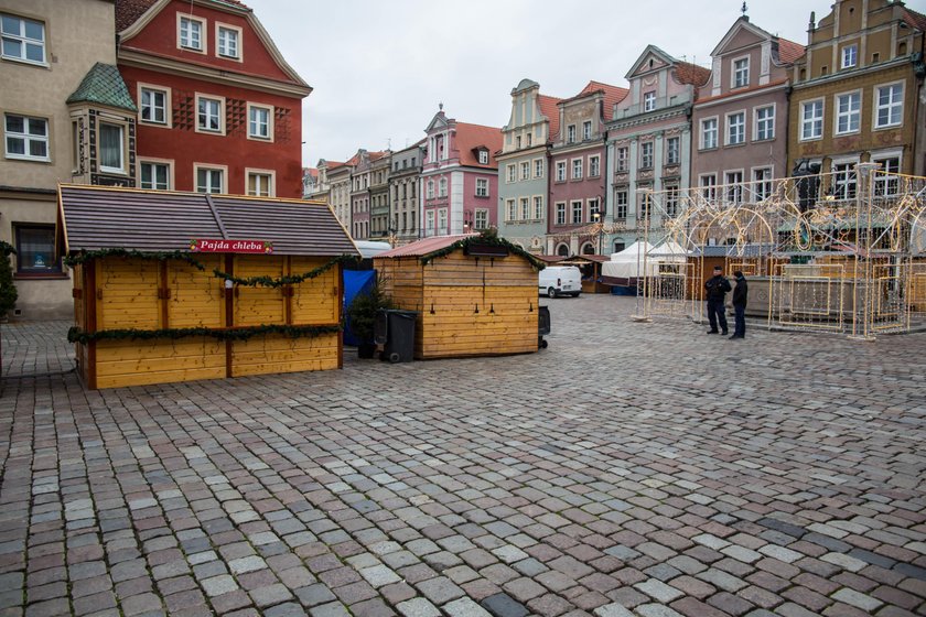 Poznań: 21-latek powiesił się na jarmarku bożonarodzeniowym