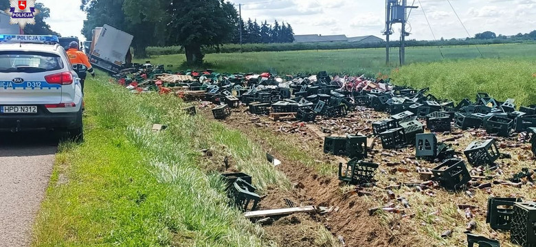 Dramat piwoszy. Wypadek ciężarówki wypełnionej złotym trunkiem. "Jak do tego doszło, nie wiem"