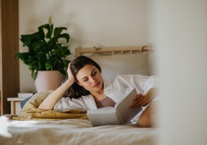 Mudri saveti Omara Hajama kako pobediti anksioznost i resetovati mozak 