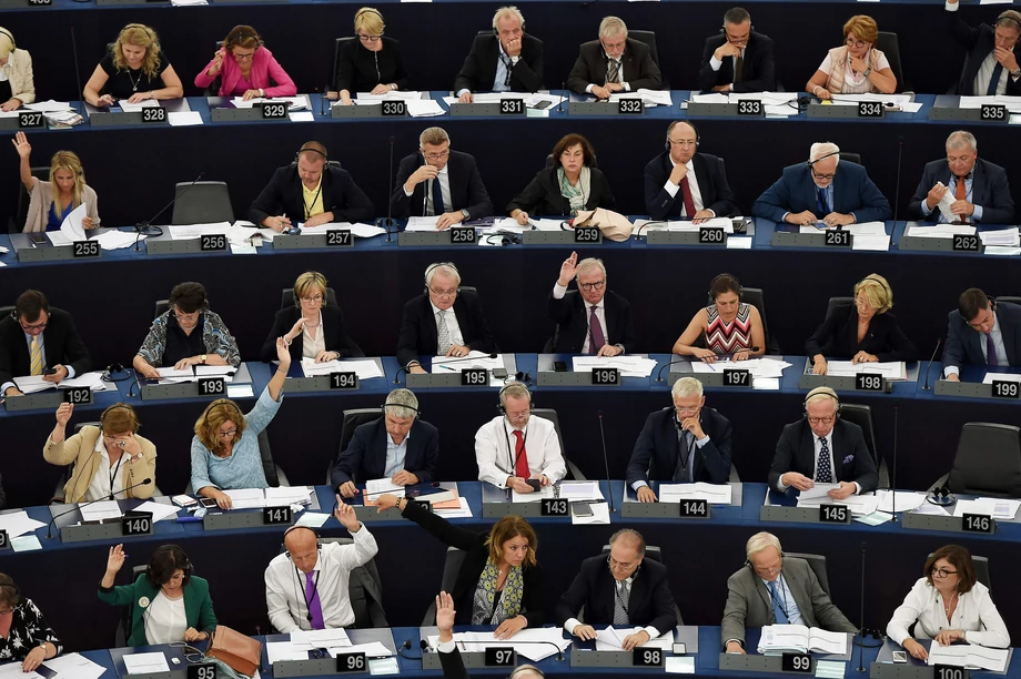 Europarlamentarzyści podczas głosowania w środę, 12 września 2018