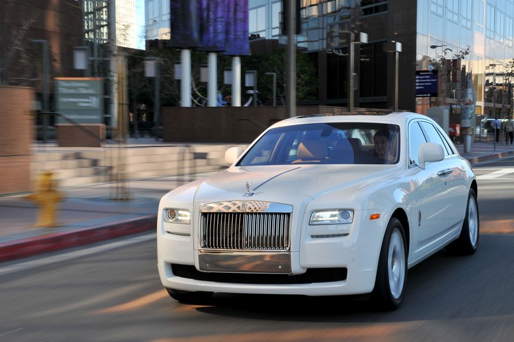 Rolls-Royce Ghost Fot. Rolls-Royce