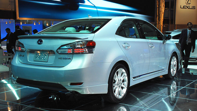 Detroit 2009: Lexus HS 250h – hybrydowy sedan dla Japonii i USA
