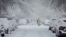 IMGW ostrzega przed intensywnymi opadami śniegu. Komunikaty dla trzech województw