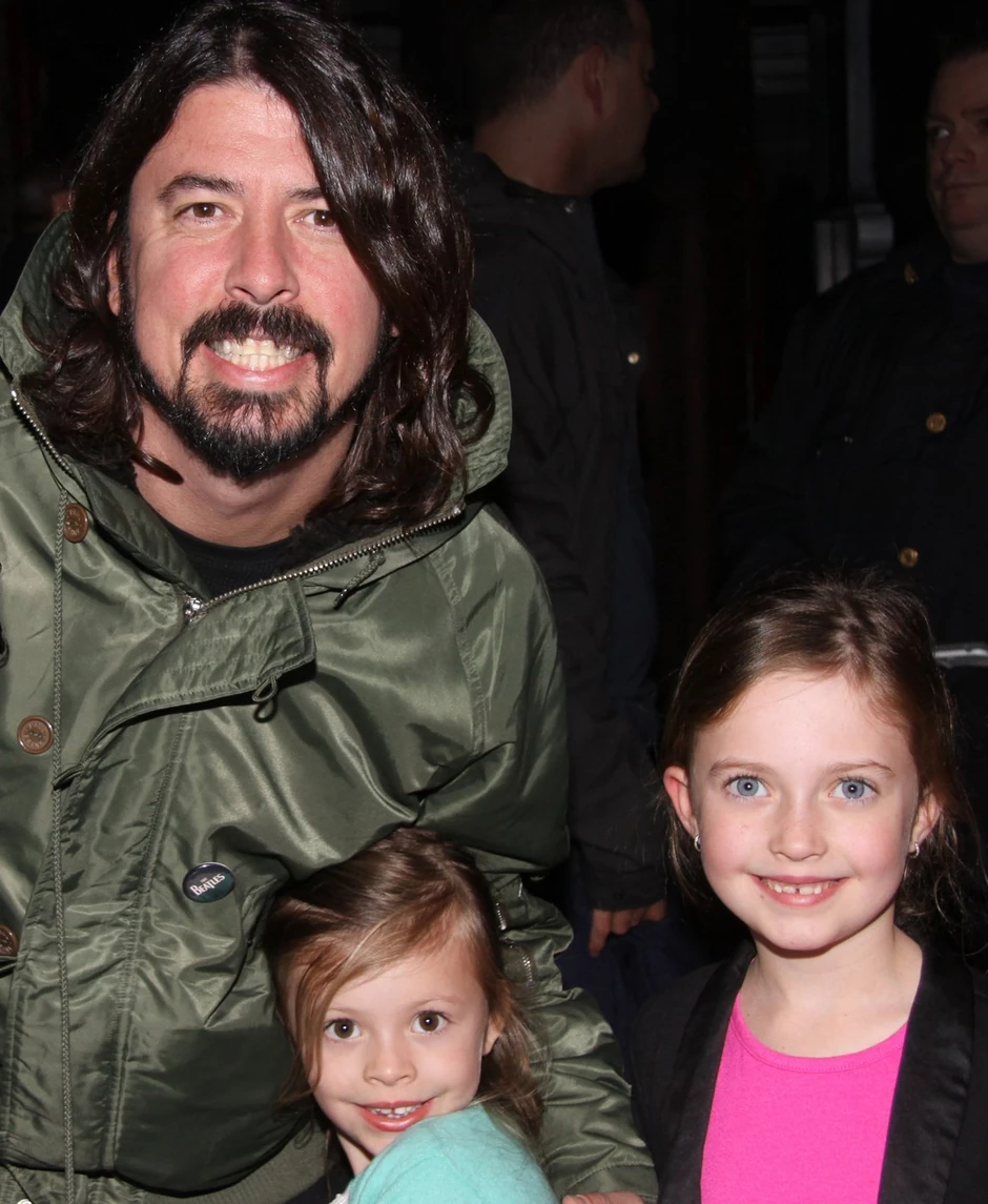 Dejv Grol sa ćerkama