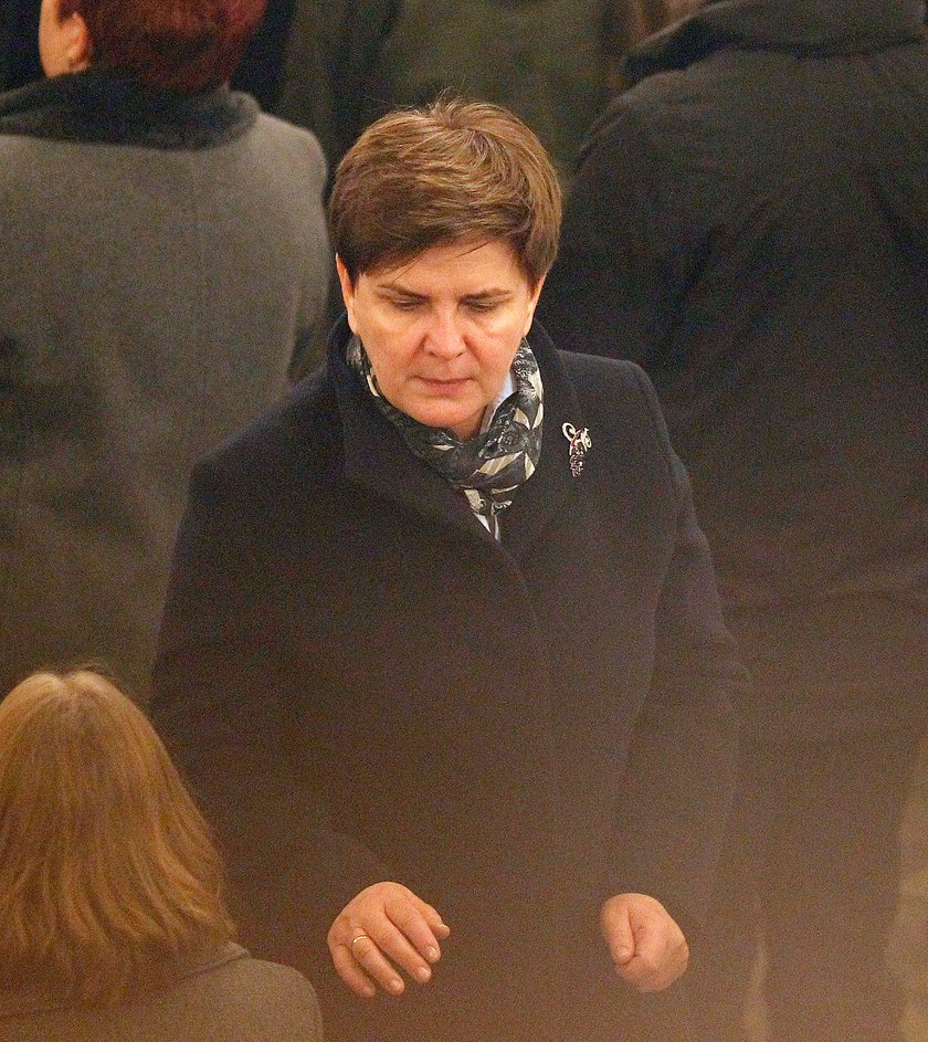 Premier Beata Szydło na pasterce w rodzinnym Przecieszynie