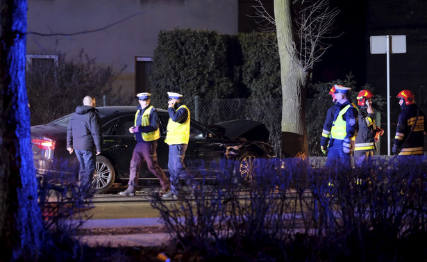 Policja o okolicznościach wypadku premier Szydło: Kierowca próbował uniknąć zderzenia...