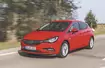 Opel Astra kontra Volkswagen Golf - kto zbudował lepszy kompakt?