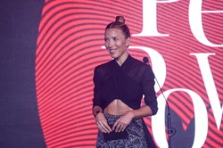 Ewa Chodakowska odpowiada hejterkom. "Zapewniam, że mój mąż nie narzeka"