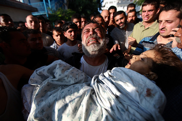 Coraz dalej od szansy na pokój. Więcej bomb spada na Gazę