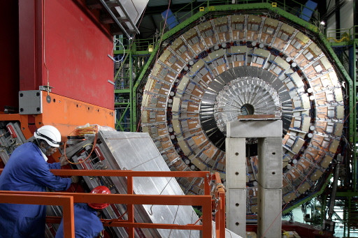 SWITZERLAND-CERN-NUCLEAR-CSM