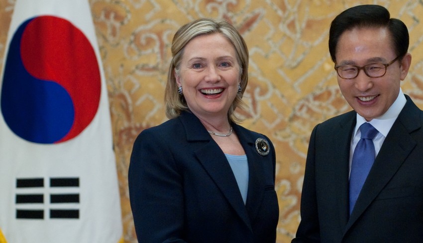 Hilari Klinton i Li Mjung Bak: Najbolje rešenje je strpljenje