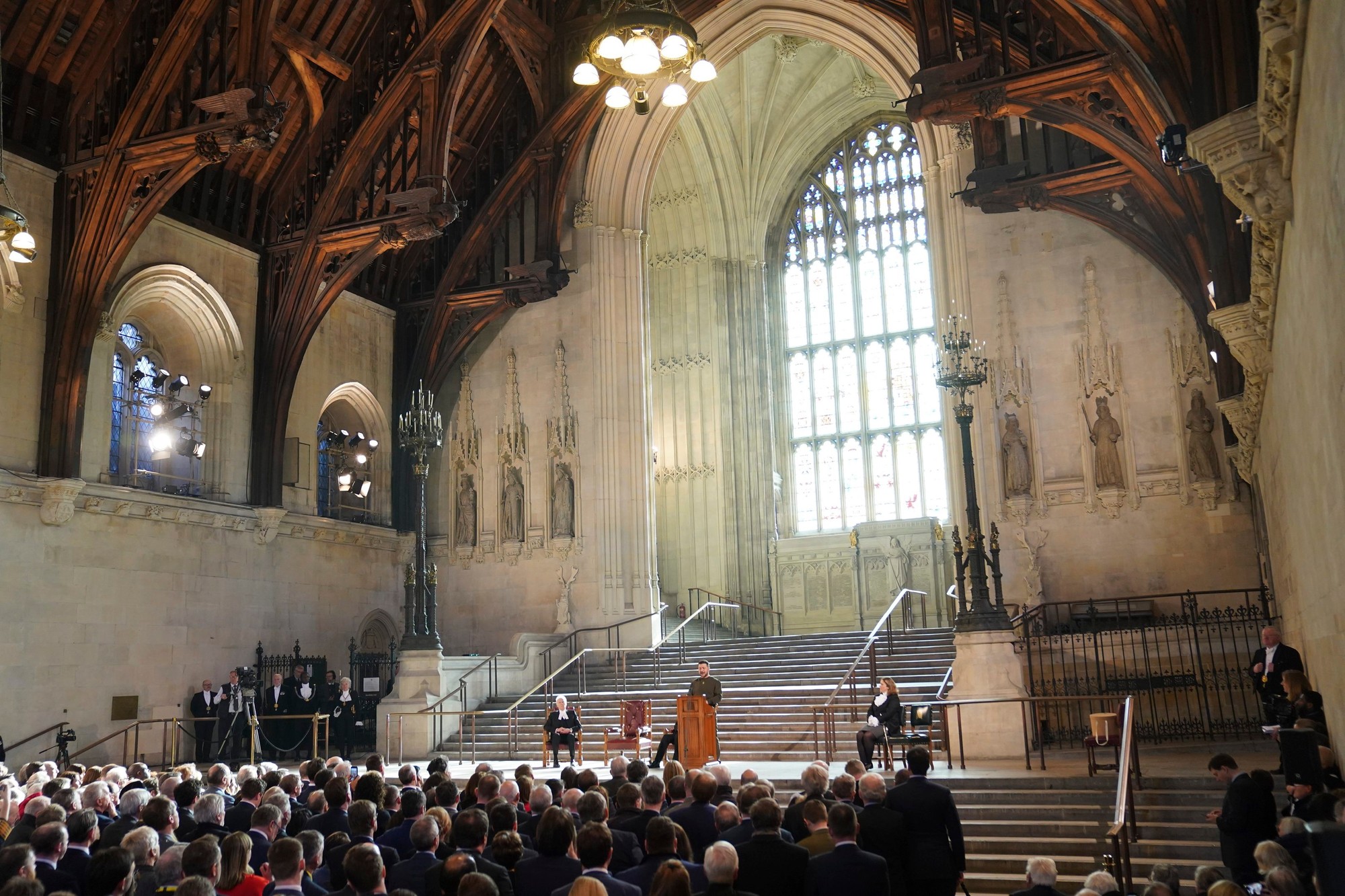 Ukrajinský prezident Volodymyr Zelenskyj počas prejavu vo Westminster Hall v Londýne.