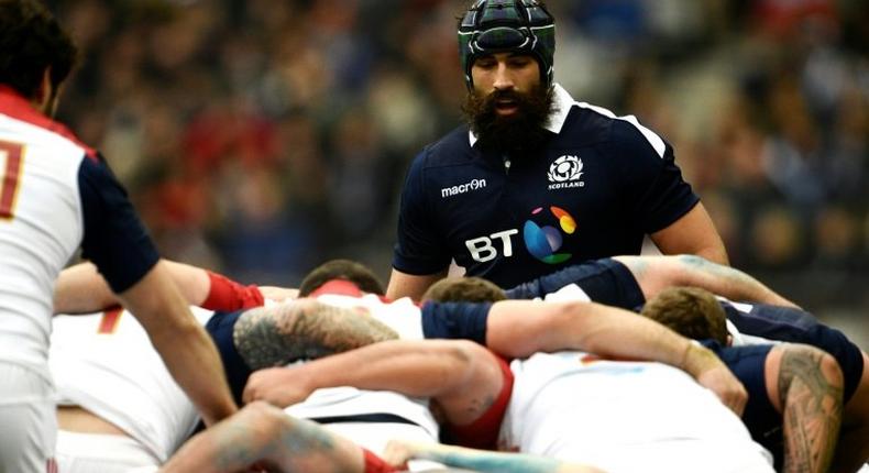 Scotland's Josh Strauss looks at the scrum during the Six Nations clash against France at the Stade de France near Paris, on February 12, 2017