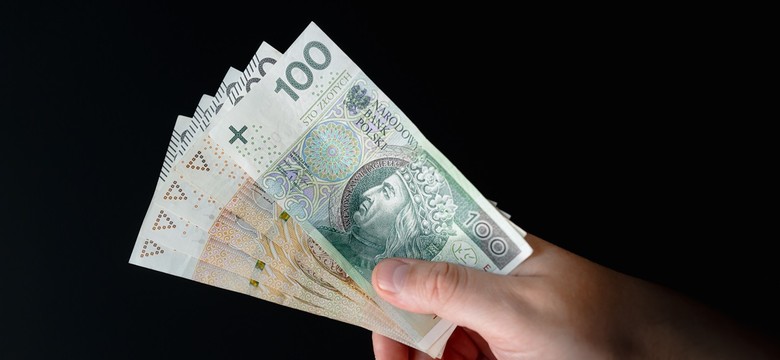 Milion złotych dofinansowania za skrócony czas pracy. Jakie warunki dla pracodawców? Kwalifikacja do programu.