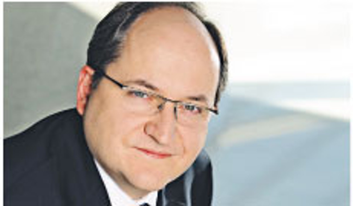 Arkadiusz Krasnodębski, Radca prawny, partner w kancelarii Salans