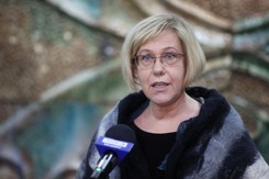 Nazwała szczepienia na Covid-19 niesprawdzonym eksperymentem. Teraz się tłumaczy