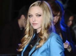 Amanda Seyfried spotyka się z Joshem Hartnettem. Szczęściara!