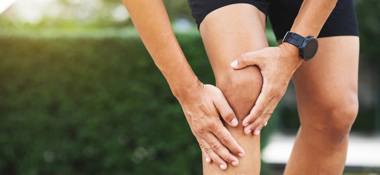 Odczuwasz ból w kolanach? Oto co to może oznaczać
