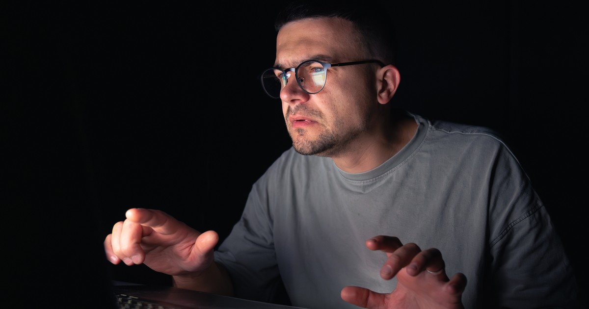 Spędziłem tydzień wśród mężczyzn, którzy nienawidzą kobiet. "Pomimo oporów eskaluj dotyk, aż dziewczyna w końcu pęknie"