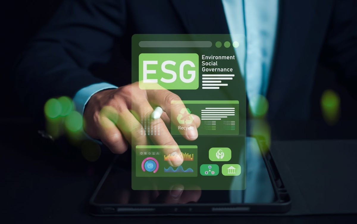 Nowe przepisy KE miały uprościć raportowanie ESG. Zamiast tego wywołują chaos, poczucie niepewności i nieuchronność problemów.