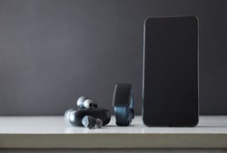 Dlaczego uczniowie nie potrafią odłożyć telefonu? Gdy media społecznościowe zaczynają rządzić codziennością