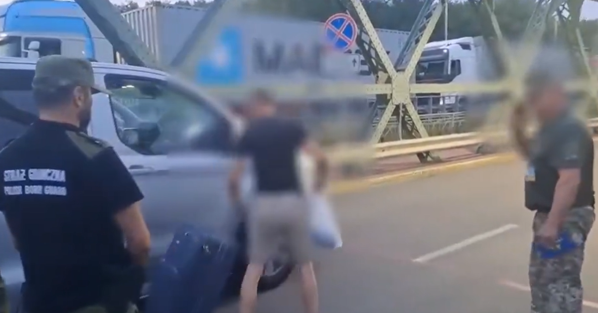 Ukrainiec groził Polakom, został od razu deportowany! Służby chwalą się ekspresową akcją