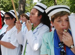 Przez związkowców szpitale nie mogą leczyć!