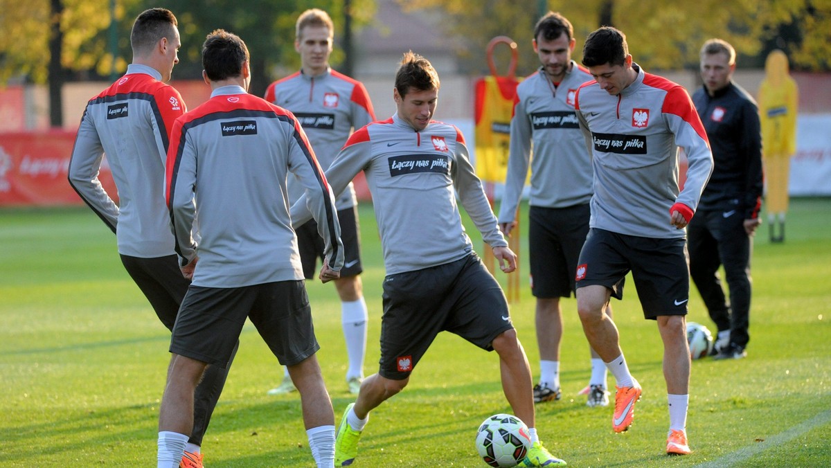 PIŁKA NOŻNA REPREZENTACJA TRENING