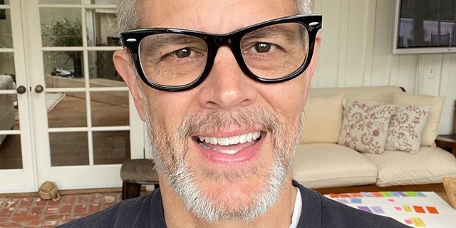 Johnny Knoxville S Gray Hair Just Made Its Quarantine Debut Pulse Nigeria