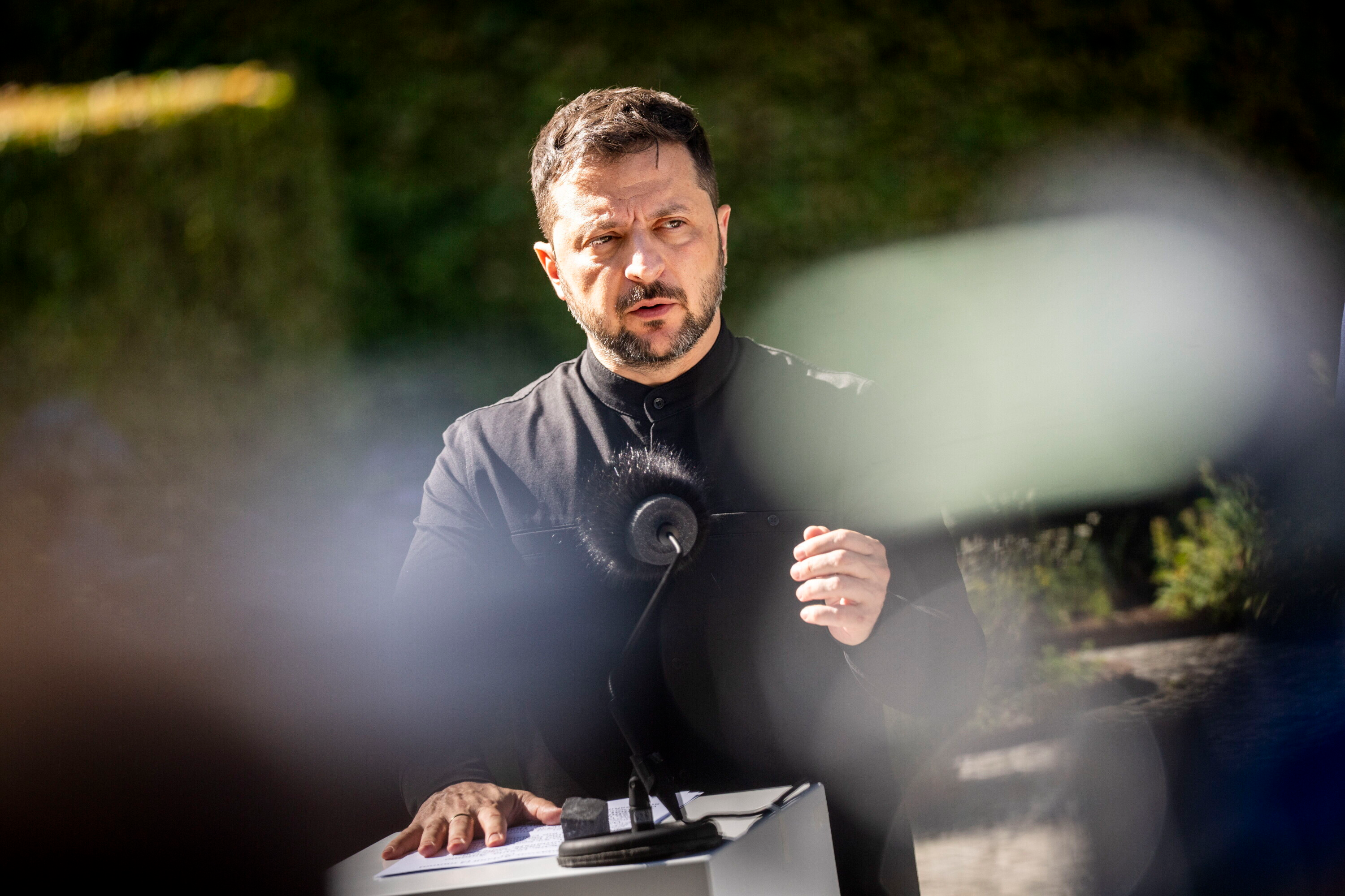 Zełenski podpisał umowę na setki tysięcy dronów w Danii