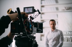 Powstaje nowa wersja "Lalki". Tyle mogą zarobić statyści. Produkcja ma konkretne wymagania