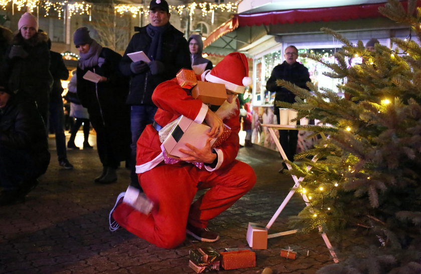 Zmagania świętych Mikołajów na Pietrynie